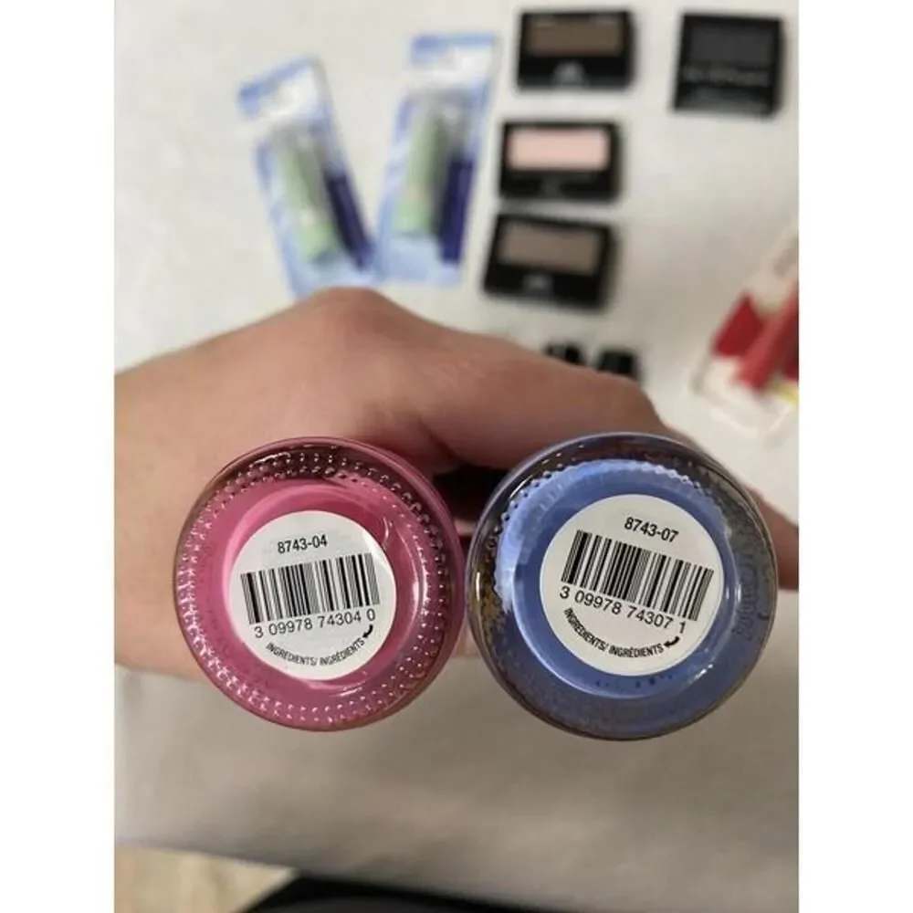 Lot Of Brand New Sealed Maybelline And Revlon Makeup